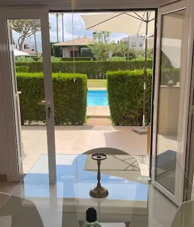 Family-friendly Escape- 130m2 Of Pure Joy Appartement *